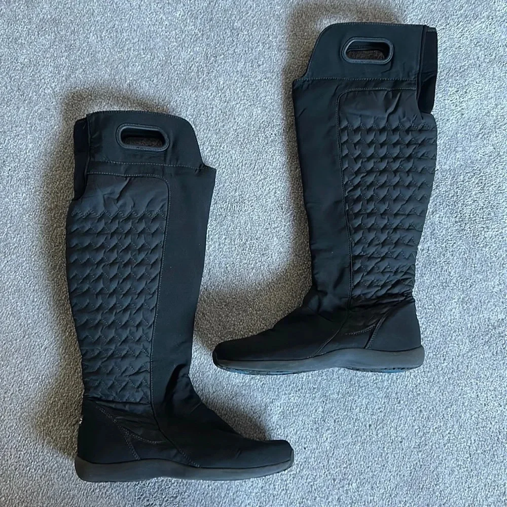 Patagonia FIONA Long Insulated Boots Women’s 9.5 Excellent condition